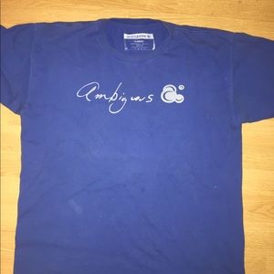 Ambiguous shirt